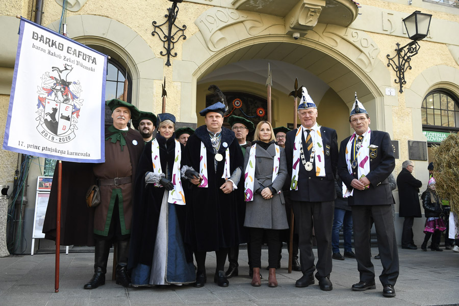 Photo-15-02-2020-09-40-27