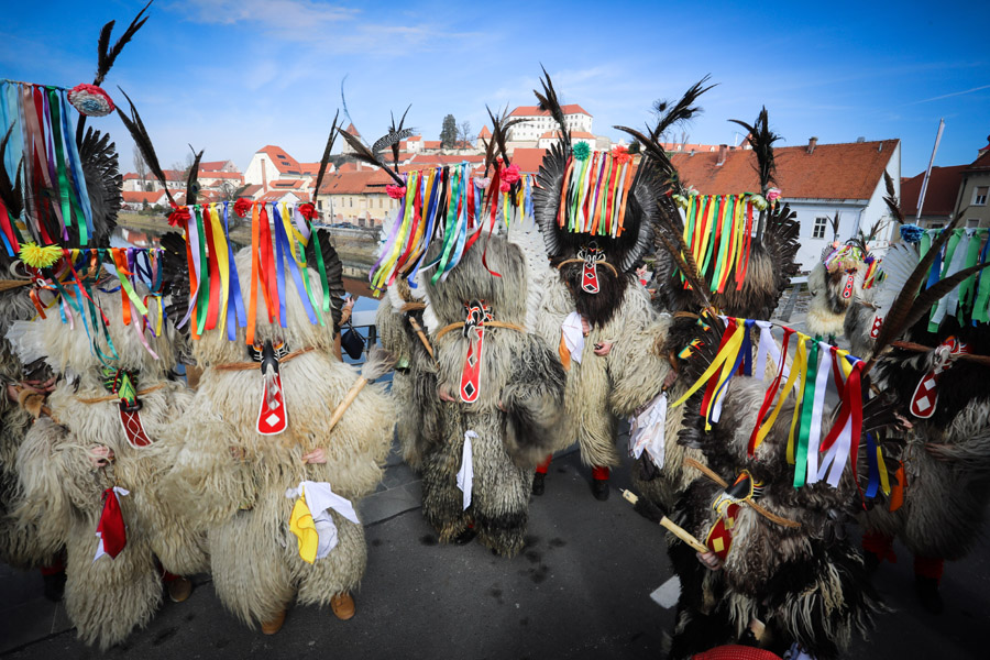 kurentovanje_2020_povorka_pigac_si_MAVA1358
