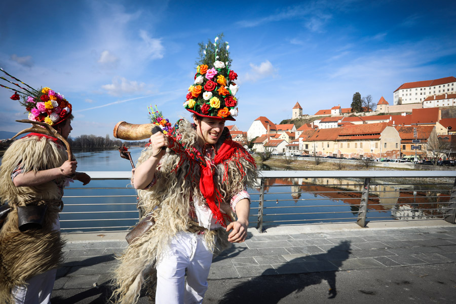 kurentovanje_2020_povorka_pigac_si_MAVA1747