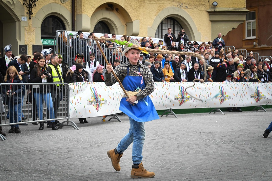 kurentovanje_2020_povorka__pigac_si_DSC_0700