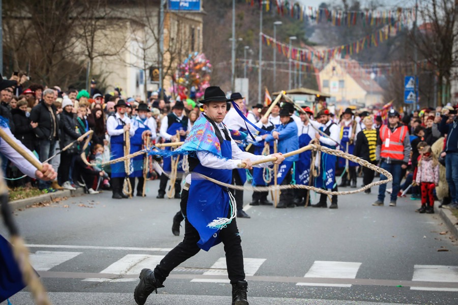 kurentovanje_2020_povorka__pigac_si_MAVA4443